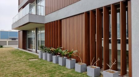 sun-shading-vertical-louver